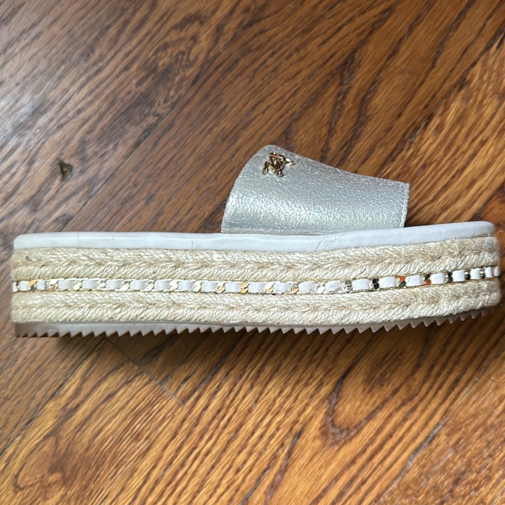 Karl Lagerfeld Platform Sandal - Picture 5 of 8